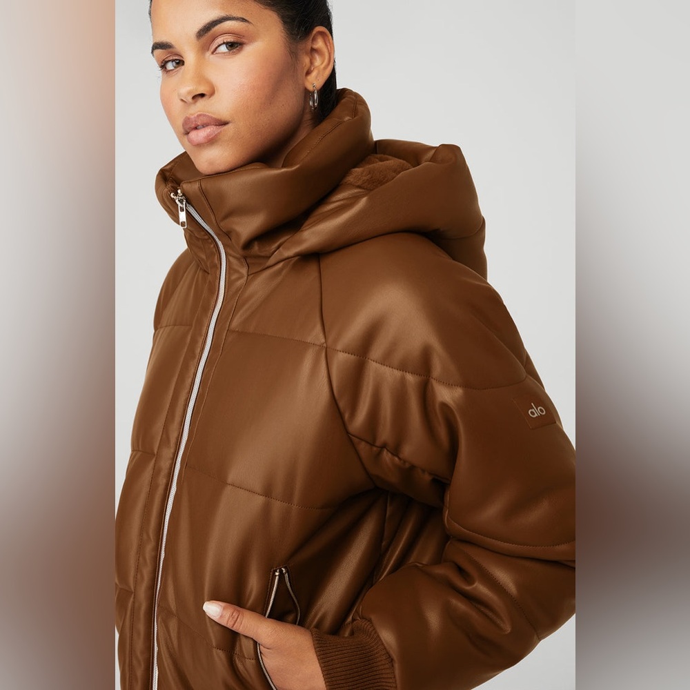 Alo Faux Leather Boss Puffer jacket in cinnamon brown L - Picture 5 of 14